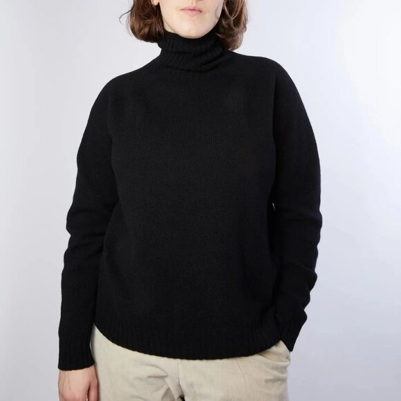 Like new - Black Scottish sweater turtleneck polo neck Jumper Harley of Scotland - Picture 5 of 8